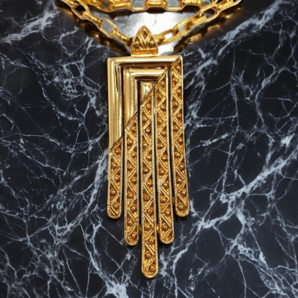 Vtg Signed Monet Art Deco Necklace Gold Tone Mixed Texture Drop Pendant 26"